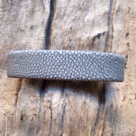 Linkstones - Bracelet galuchat gris