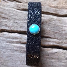 Linkstones - Bracelet galuchat noir double cabochon pierre fine turquoise