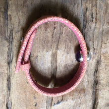 Bracelet galuchat rose Isthme de Kra