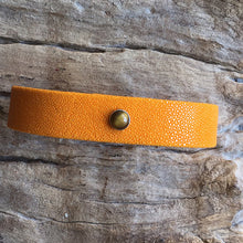 Linkstones - Collier orange galuchat et oeil de tigre, Golfe du Bengale