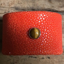 Linkstones - Manchette corail galuchat et oeil de tigre, Mer de Chine